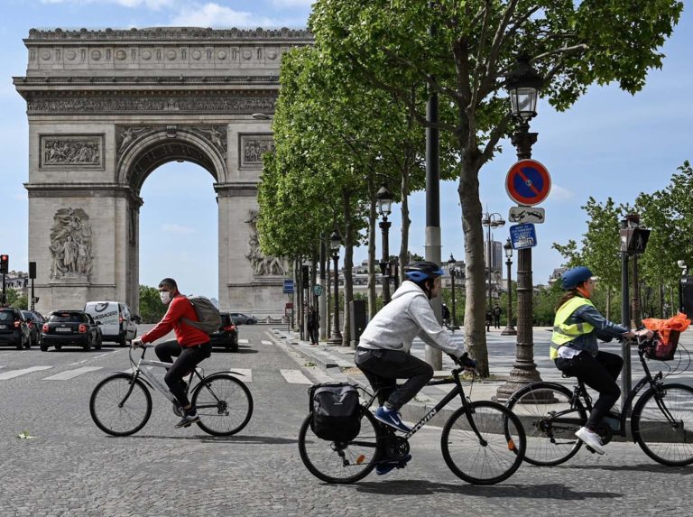 Pedaling Through Paris: Exploring the City of Light on Two Wheels